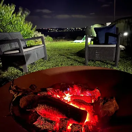 Beachfront With Private Access, Ocean Views, Pool, Villa *