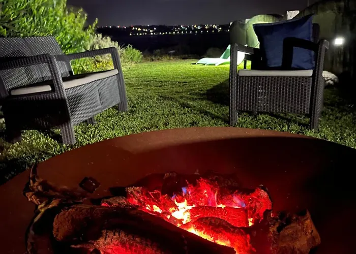 Beachfront With Private Access, Ocean Views, Pool, Villa *