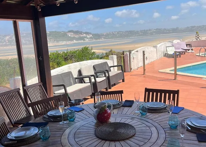 Villa Beachfront With Private Access, Ocean Views, Pool,