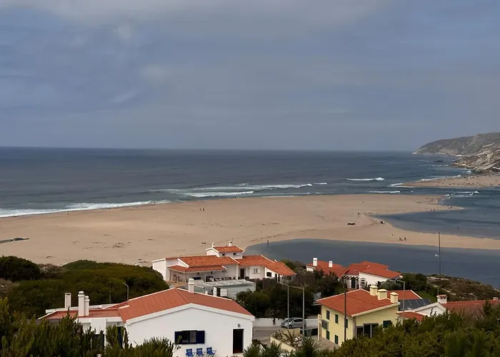 Villa Beachfront With Private Access, Ocean Views, Pool,